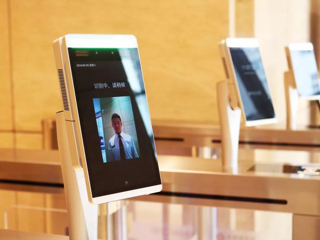 智能社区之人脸识别系统的应用 安全、便捷与隐私的平衡